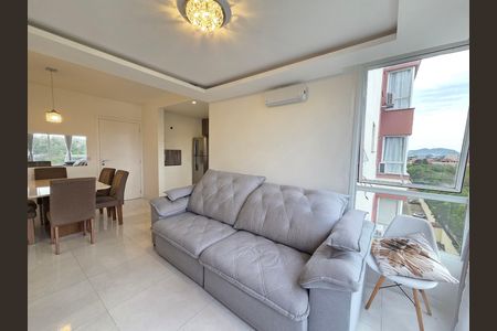 Sala de apartamento à venda com 3 quartos, 73m² em Cavalhada, Porto Alegre