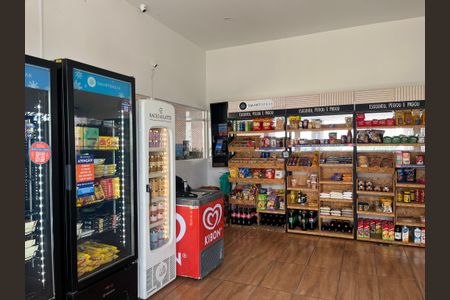 Apartamento à venda com 69m², 2 quartos e 1 vaga Apartamento à venda com 69m², 2 quartos e 1 vagaMercadinho