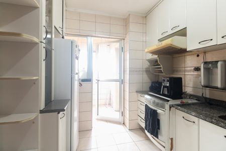 Apartamento à venda com 58m², 3 quartos e 1 vagaCozinha 