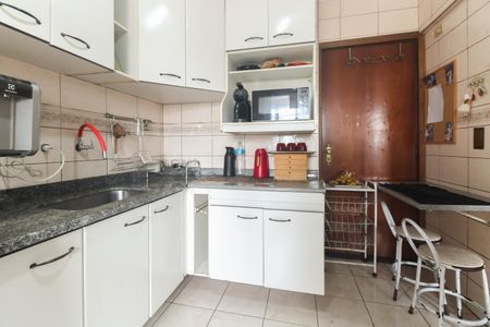 Apartamento à venda com 58m², 3 quartos e 1 vagaCozinha 