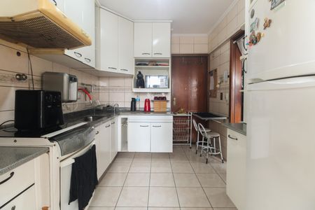 Apartamento à venda com 58m², 3 quartos e 1 vagaCozinha 