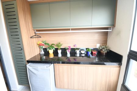 Apartamento para alugar com 58m², 2 quartos e 2 vagasÁrea de Serviço