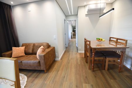 Apartamento para alugar com 58m², 2 quartos e 2 vagasSala