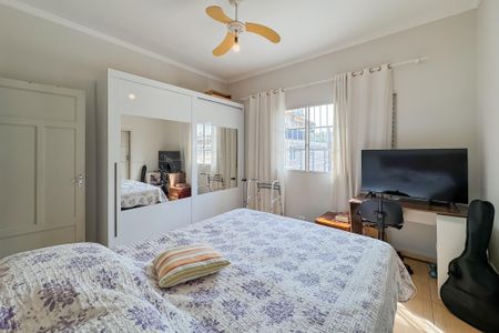 Casa à venda com 150m², 3 quartos e 2 vagas Casa à venda com 150m², 3 quartos e 2 vagasSuíte