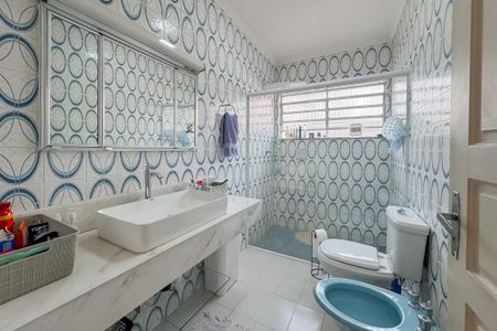 Casa à venda com 150m², 3 quartos e 2 vagas Casa à venda com 150m², 3 quartos e 2 vagasBanheiro Social