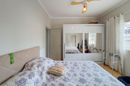 Casa à venda com 150m², 3 quartos e 2 vagas Casa à venda com 150m², 3 quartos e 2 vagasSuíte