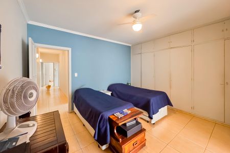 Casa à venda com 150m², 3 quartos e 2 vagas Casa à venda com 150m², 3 quartos e 2 vagasQuarto 2