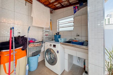 Casa à venda com 150m², 3 quartos e 2 vagas Casa à venda com 150m², 3 quartos e 2 vagasÁrea de Serviço