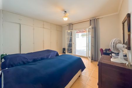 Casa à venda com 150m², 3 quartos e 2 vagas Casa à venda com 150m², 3 quartos e 2 vagasQuarto 2