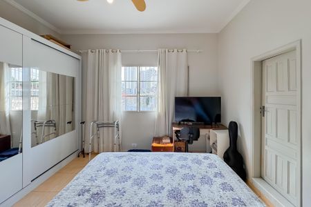 Casa à venda com 150m², 3 quartos e 2 vagas Casa à venda com 150m², 3 quartos e 2 vagasSuíte