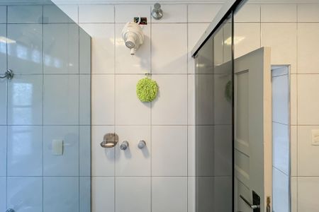 Casa à venda com 150m², 3 quartos e 2 vagas Casa à venda com 150m², 3 quartos e 2 vagasBanheiro da Suíte