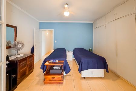 Casa à venda com 150m², 3 quartos e 2 vagas Casa à venda com 150m², 3 quartos e 2 vagasQuarto 2