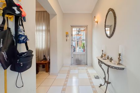 Casa à venda com 150m², 3 quartos e 2 vagas Casa à venda com 150m², 3 quartos e 2 vagasHall de Entrada