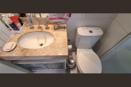 Apartamento à venda com 127m², 3 quartos e 3 vagasBanheiro da Suíte 1