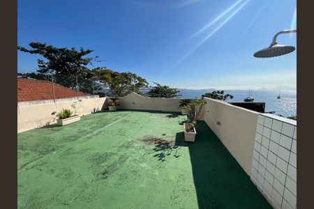 Casa à venda com 843m², 8 quartos e 2 vagasFoto 110