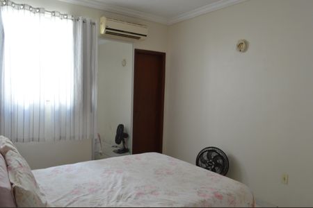 Apartamento à venda com 100m², 3 quartos e 2 vagasSuíte