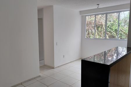 Sala de apartamento à venda com 2 quartos, 50m² em Curicica, Rio de Janeiro