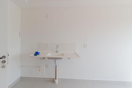 Apartamento para alugar com 38m², 2 quartos e sem vaga Apartamento para alugar com 38m², 2 quartos e sem vagaCozinha e Área de Serviço