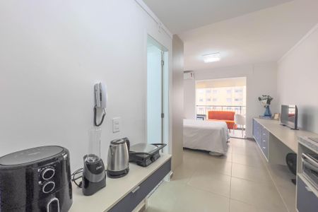 Studio à venda com 28m², 1 quarto e sem vaga Studio à venda com 28m², 1 quarto e sem vagaCozinha