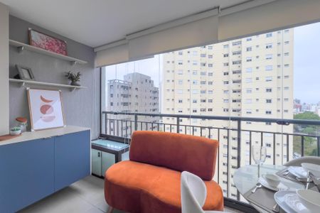 Studio à venda com 28m², 1 quarto e sem vaga Studio à venda com 28m², 1 quarto e sem vagaVaranda