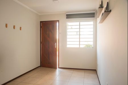 Sala de casa de condomínio à venda com 3 quartos, 100m² em Vila da Saúde, São Paulo
