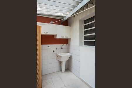 Casa de condomínio à venda com 100m², 3 quartos e 2 vagasÁrea de Serviço