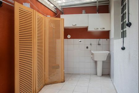 Casa de condomínio à venda com 100m², 3 quartos e 2 vagasÁrea de Serviço