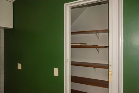 Casa de condomínio à venda com 100m², 3 quartos e 2 vagasDespensa