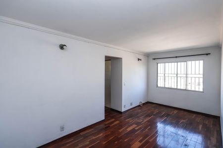 Sala de apartamento para alugar com 2 quartos, 50m² em Jardim Maria Estela, São Paulo