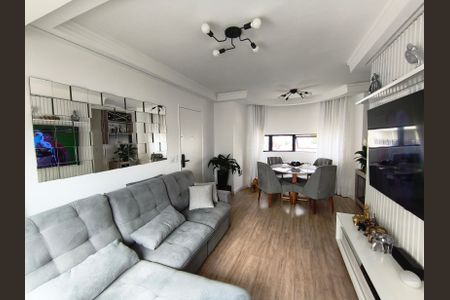 Apartamento à venda com 68m², 2 quartos e 2 vagasSala