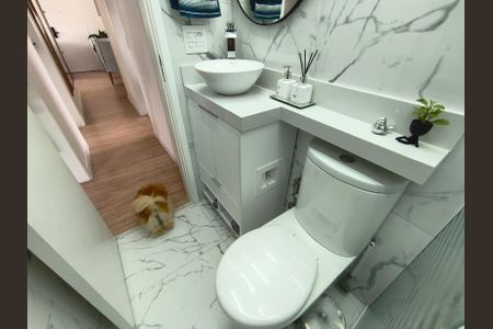 Apartamento à venda com 68m², 2 quartos e 2 vagasBanheiro