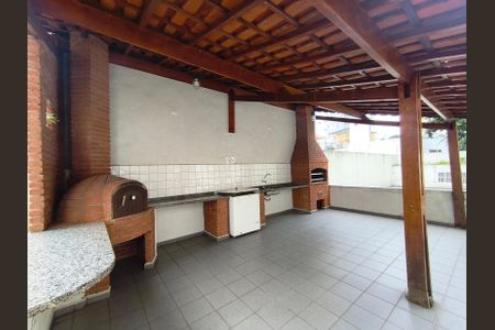 Apartamento à venda com 68m², 2 quartos e 2 vagasChurrasqueira