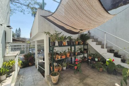 Casa à venda com 277m², 4 quartos e 2 vagasQuintal
