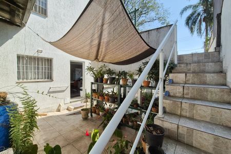 Casa à venda com 277m², 4 quartos e 2 vagasQuintal