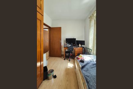 Casa à venda com 277m², 4 quartos e 2 vagasQuarto 2