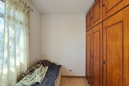 Casa à venda com 277m², 4 quartos e 2 vagasQuarto 2