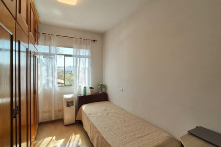 Casa à venda com 277m², 4 quartos e 2 vagasQuarto 3