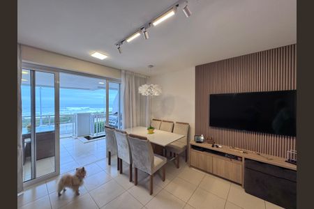 Sala de apartamento à venda com 2 quartos, 100m² em Recreio dos Bandeirantes, Rio de Janeiro