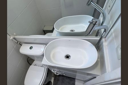 Apartamento à venda com 100m², 2 quartos e 1 vagaLavabo