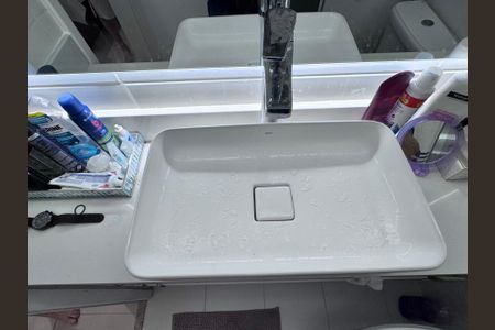 Apartamento à venda com 100m², 2 quartos e 1 vagaBanheiro da Suíte 2