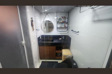Studio para alugar com 40m², 1 quarto e 1 vaga Studio para alugar com 40m², 1 quarto e 1 vagaBanheiro Social