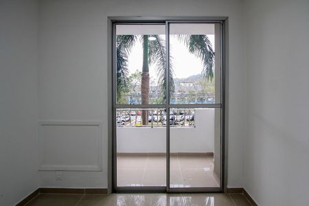 Apartamento para alugar com 52m², 2 quartos e 1 vaga Apartamento para alugar com 52m², 2 quartos e 1 vagaVaranda