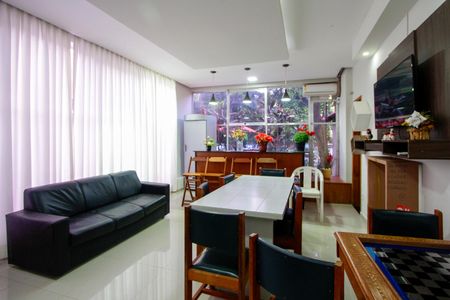 Apartamento para alugar com 52m², 2 quartos e 1 vaga Apartamento para alugar com 52m², 2 quartos e 1 vagaÁrea comum - Salão gourmet