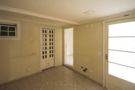 Apartamento à venda com 140m², 2 quartos e 2 vagasQuarto de Serviço