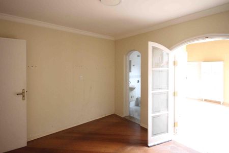 Apartamento à venda com 140m², 2 quartos e 2 vagasSuite 2