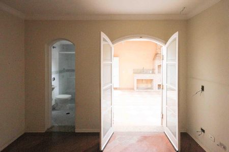 Apartamento à venda com 140m², 2 quartos e 2 vagasSuite 2