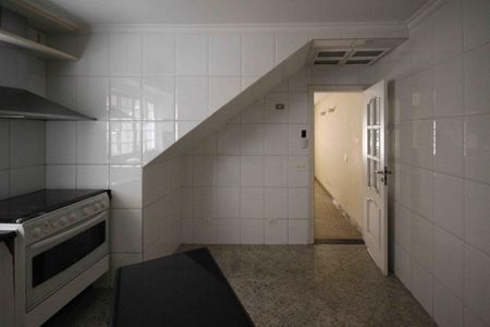 Apartamento à venda com 140m², 2 quartos e 2 vagasCozinha