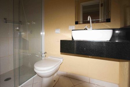 Apartamento à venda com 140m², 2 quartos e 2 vagasBanheiro de serviço