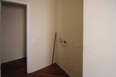 Apartamento à venda com 140m², 2 quartos e 2 vagasEscritorio