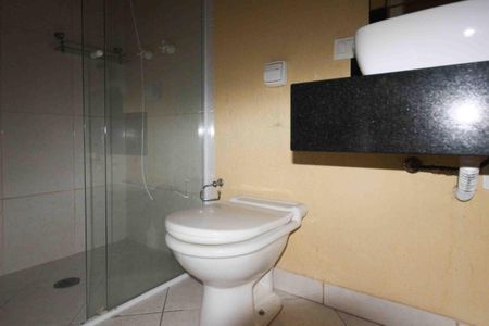 Apartamento à venda com 140m², 2 quartos e 2 vagasBanheiro de serviço